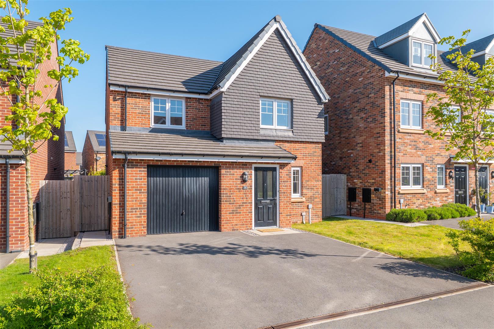 3 bed property in Lapwing Grove, Leyland
